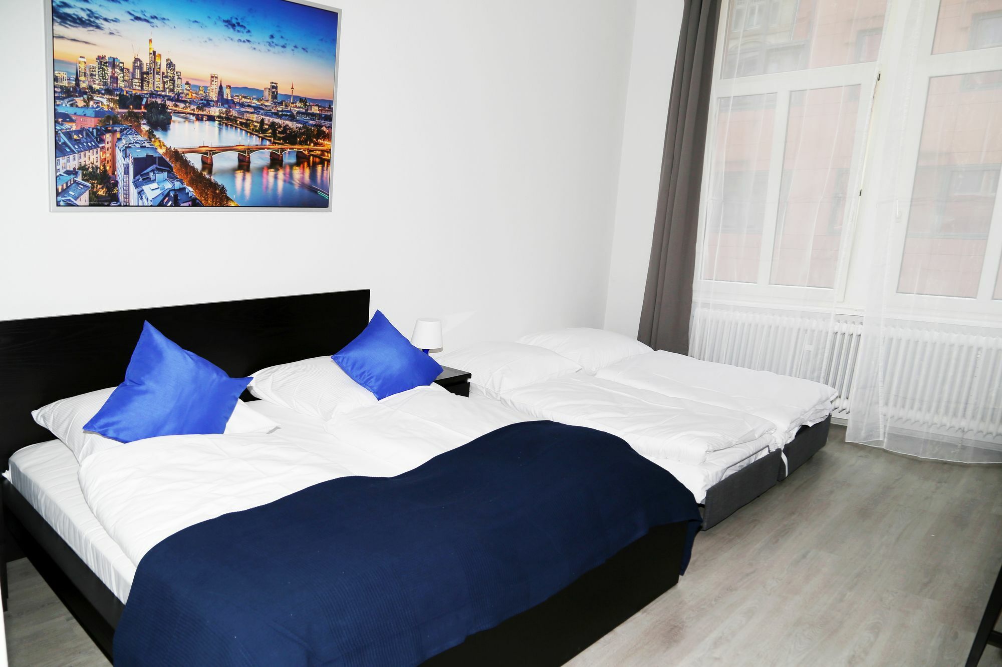 Main Hotel Frankfurt City فرانكفورت المظهر الخارجي الصورة